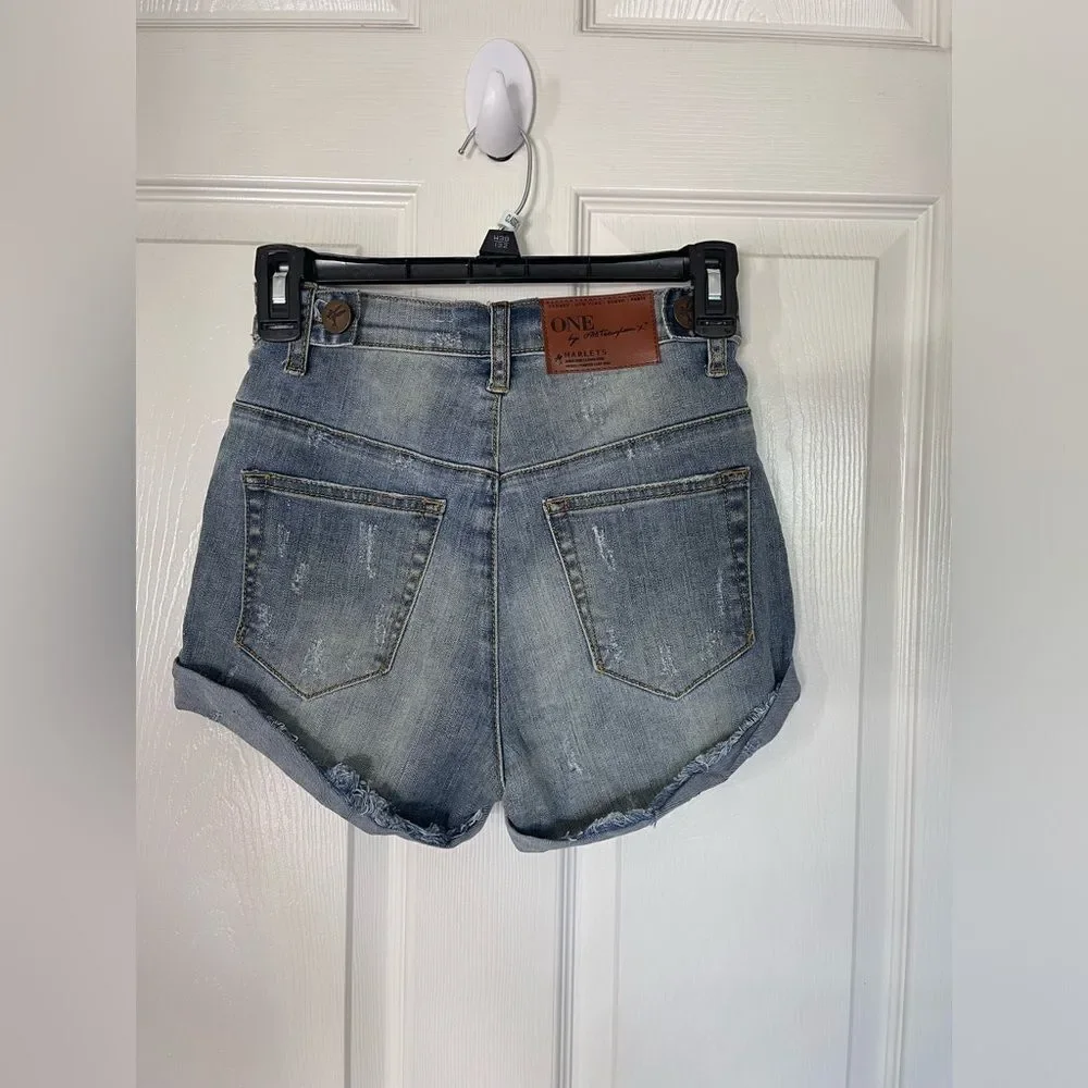 One Teaspoon five pockets